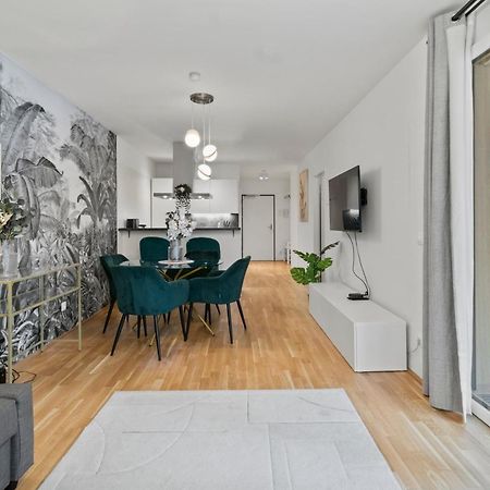 Balcony Apartment I 50 M² I Near City Center Viena Exterior foto